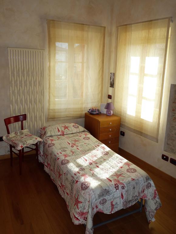 House Versilia Luca E Giada, 5 Chilometri Da Forte Dei Marmi! ภายนอก รูปภาพ