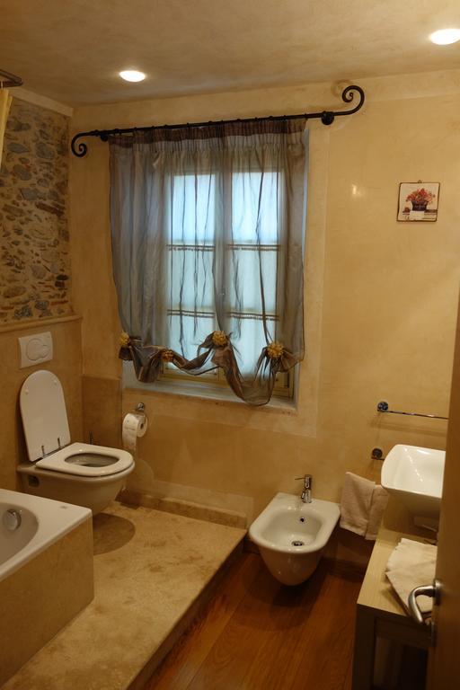 House Versilia Luca E Giada, 5 Chilometri Da Forte Dei Marmi! ภายนอก รูปภาพ