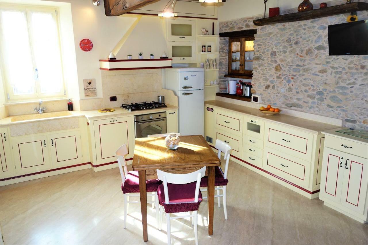 House Versilia Luca E Giada, 5 Chilometri Da Forte Dei Marmi! ภายนอก รูปภาพ
